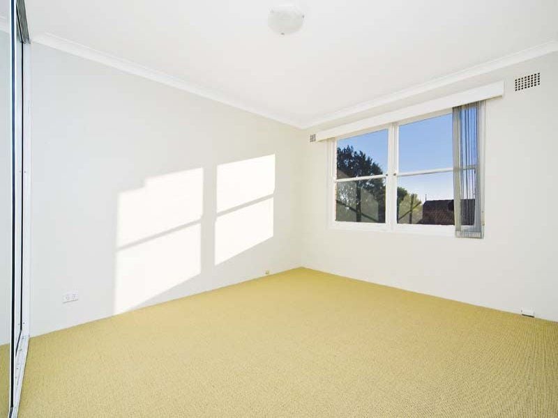 15/11-13 Longueville Road, LANE COVE NSW, 15/11-13 Longueville Road Lane Cove - Thumbnail 4