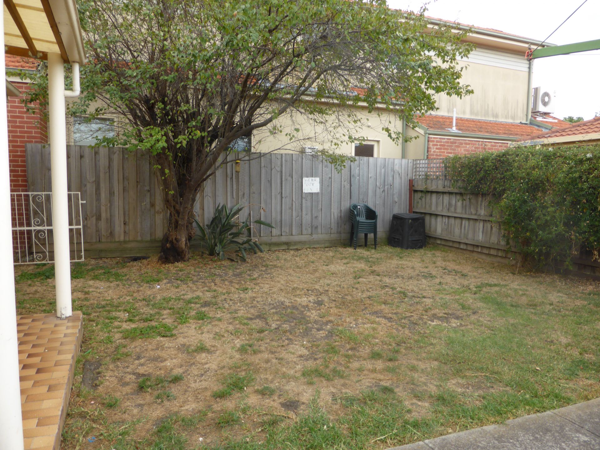Impressive Two Bedroom Home in Fabulous Location!