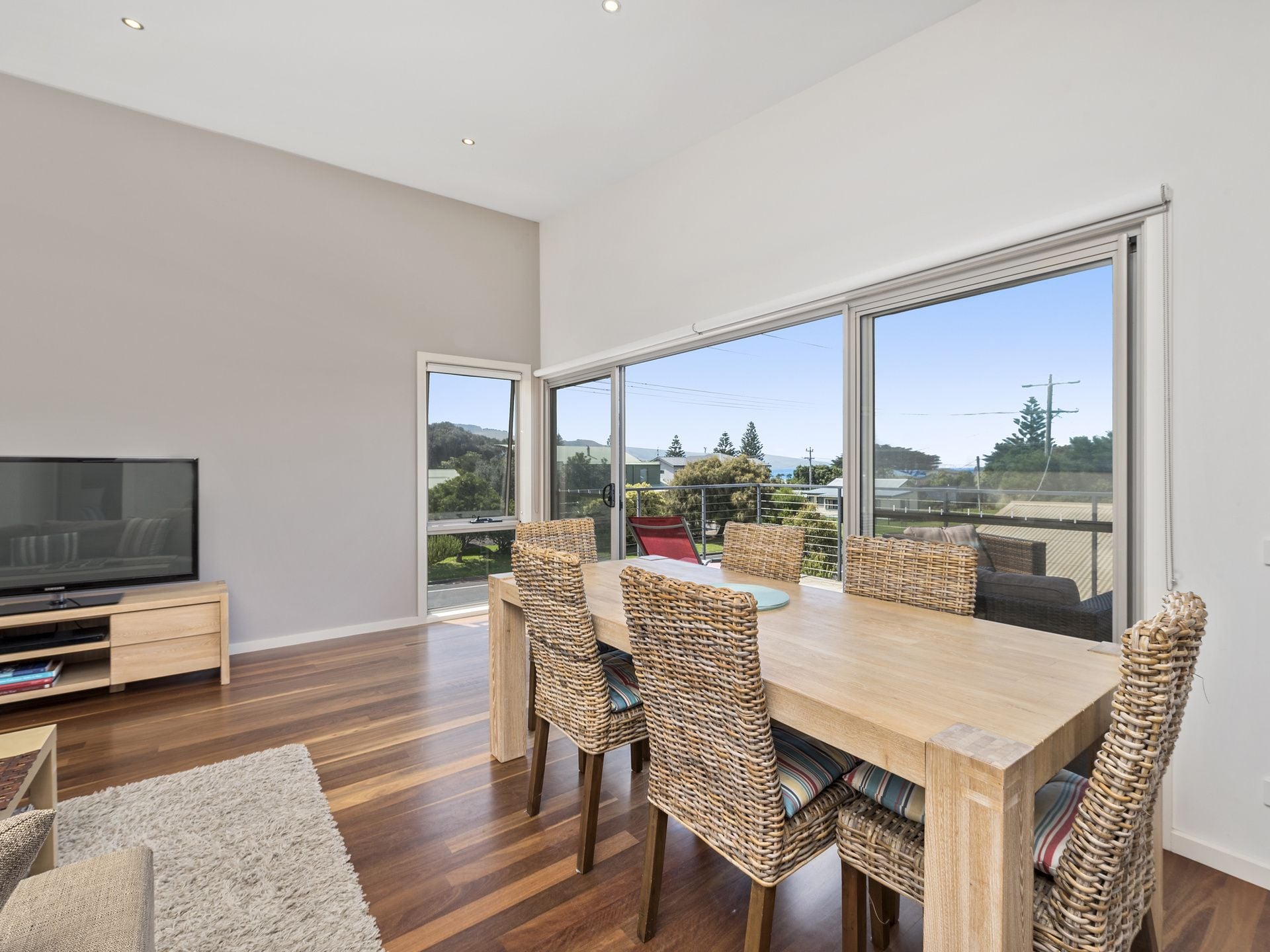 1/15 Cawood Street, Apollo Bay - Thumbnail 7