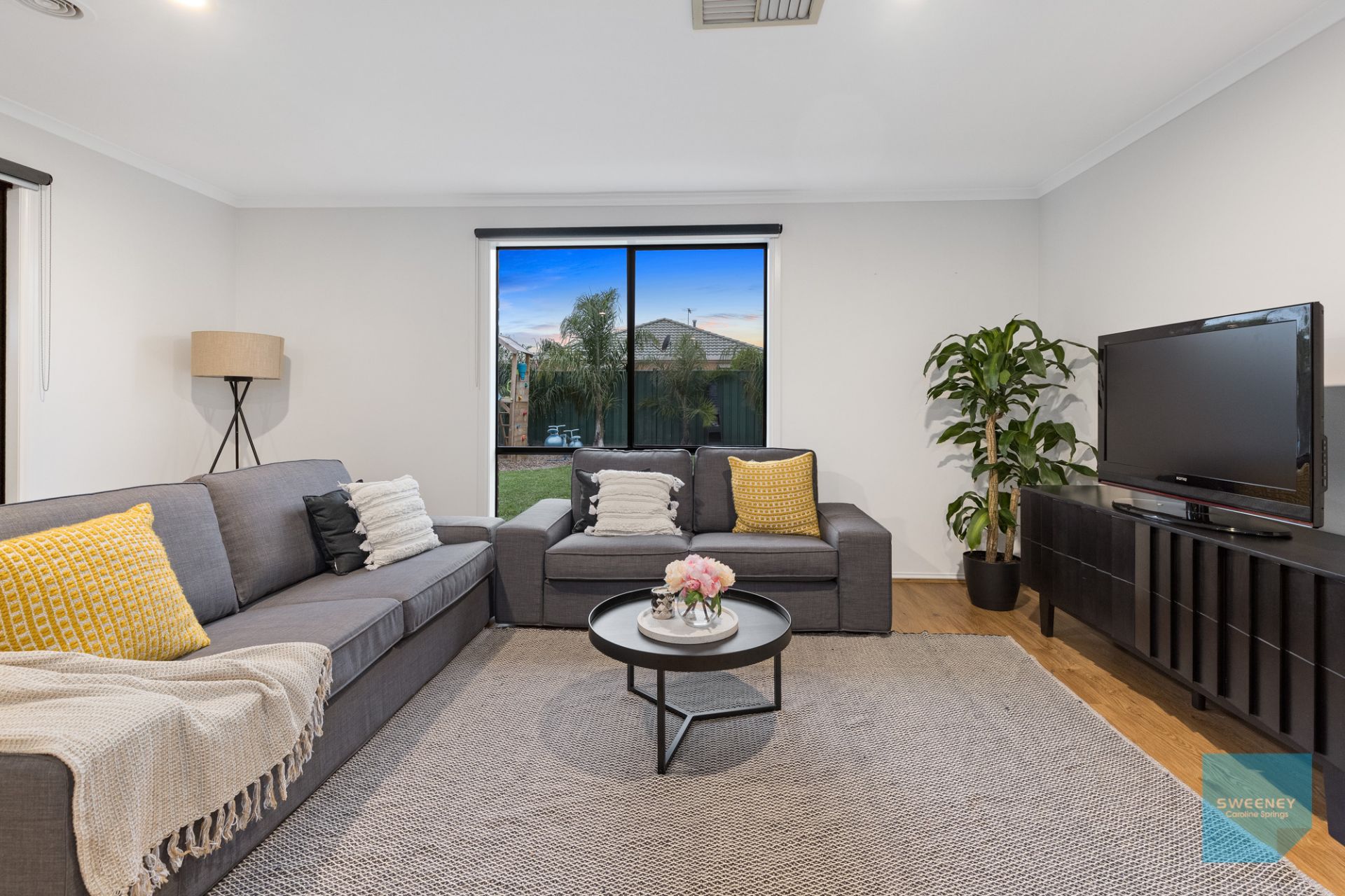 81 Chisholm Drive, Caroline Springs - Thumbnail 7