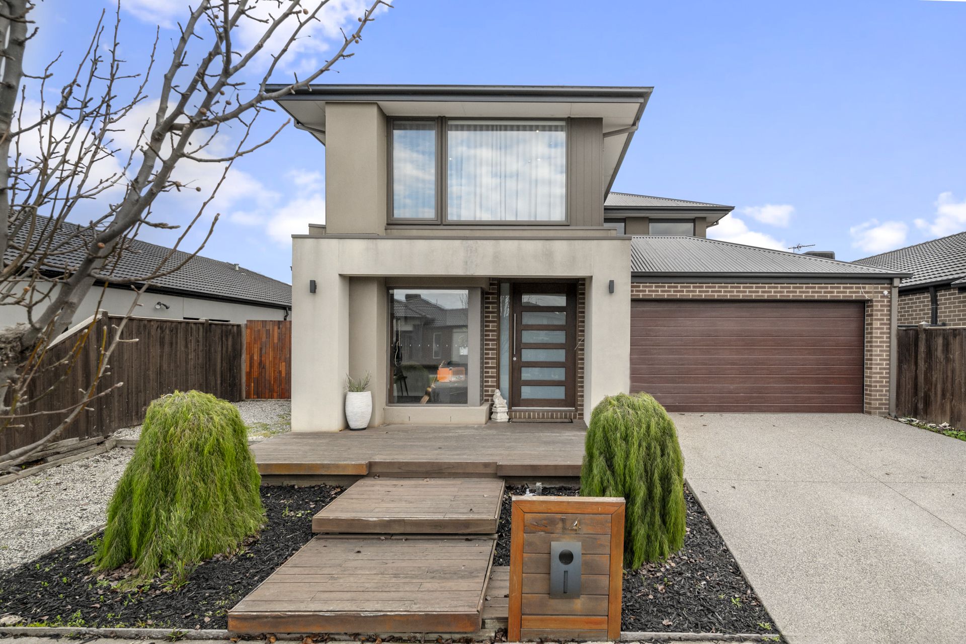 Perfectly located large four bedroom family home!