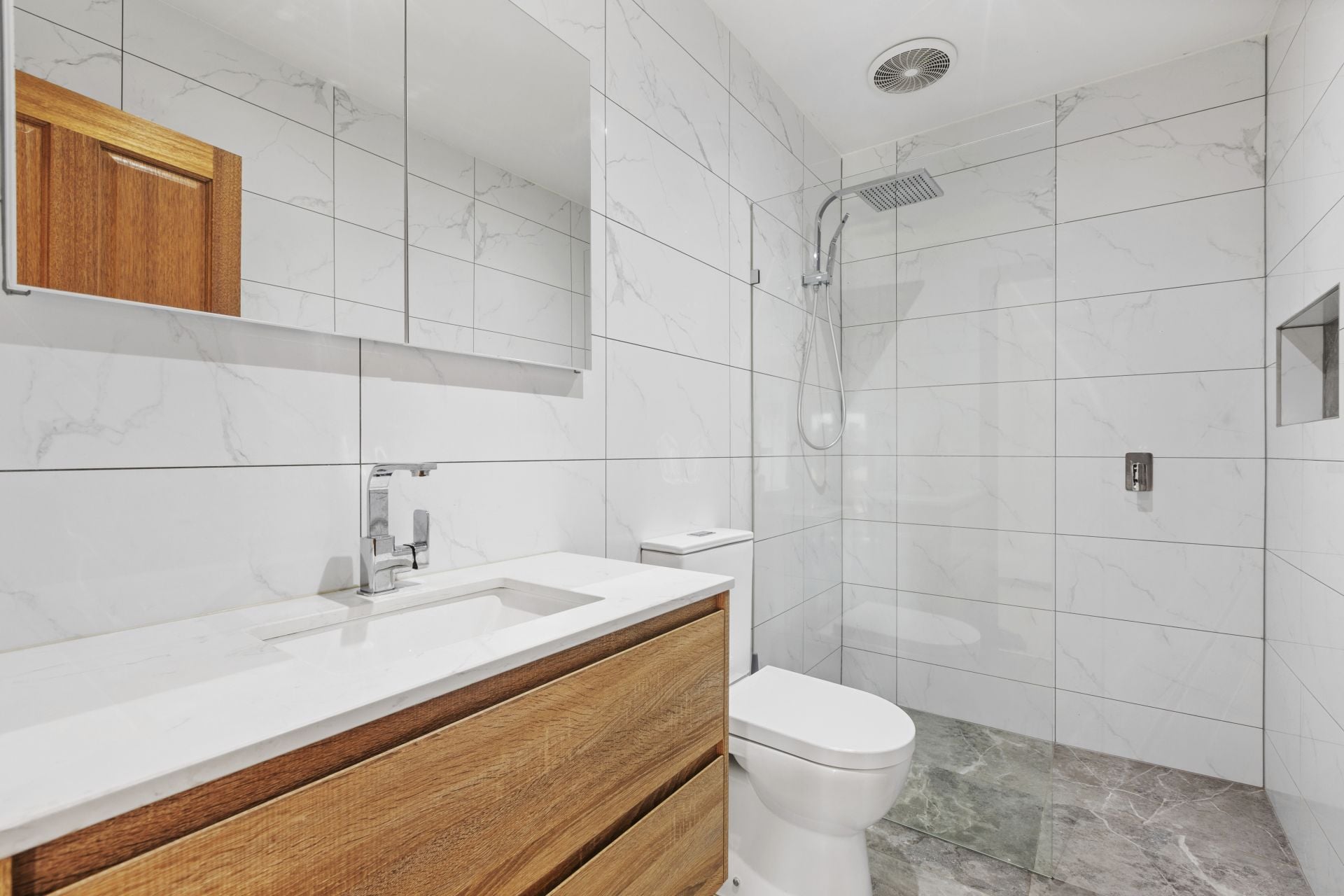 Spacious, Family-Friendly Home In A Prime Reservoir Location