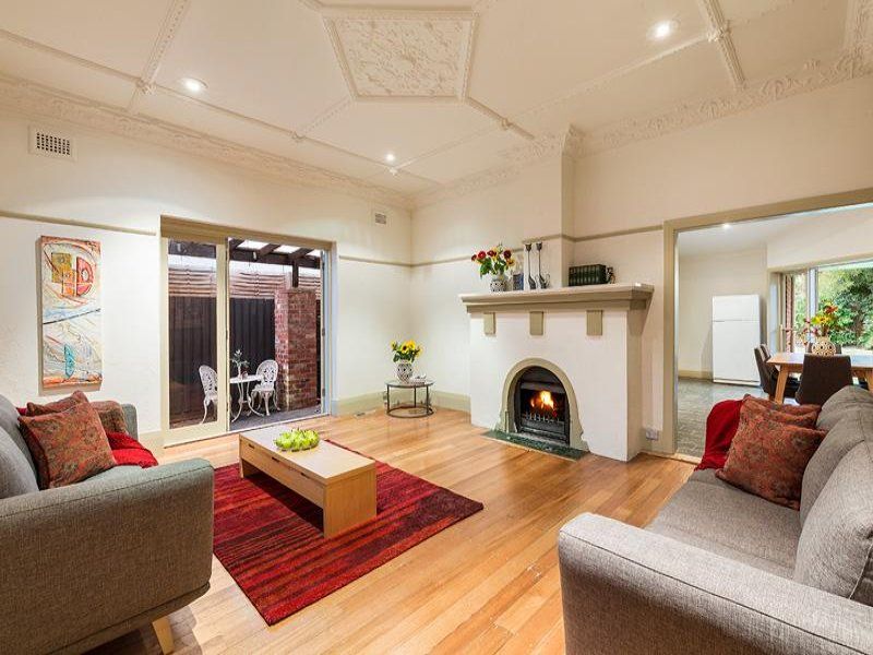 128 Westbury Close, St Kilda East - Thumbnail 3