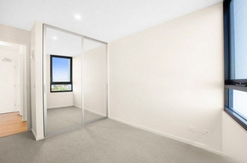 502/2A Clarence Street, Malvern East - Thumbnail 2