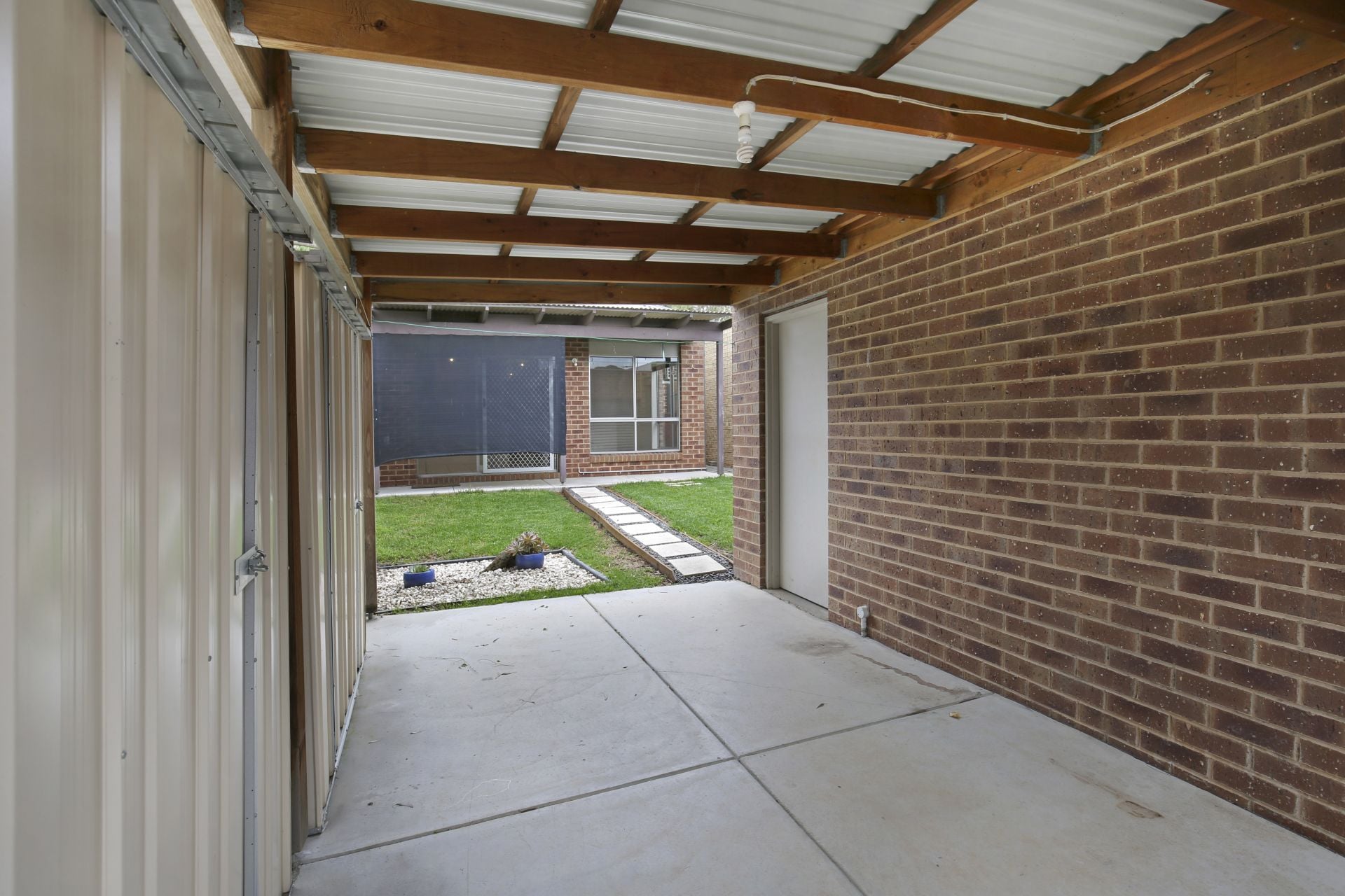 CONVENIENTLY LOCATED FAMILY HOME