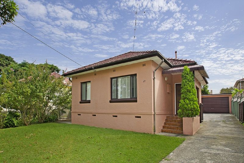 Real Estate For Lease 20 Whaddon Avenue Dee Why , NSW