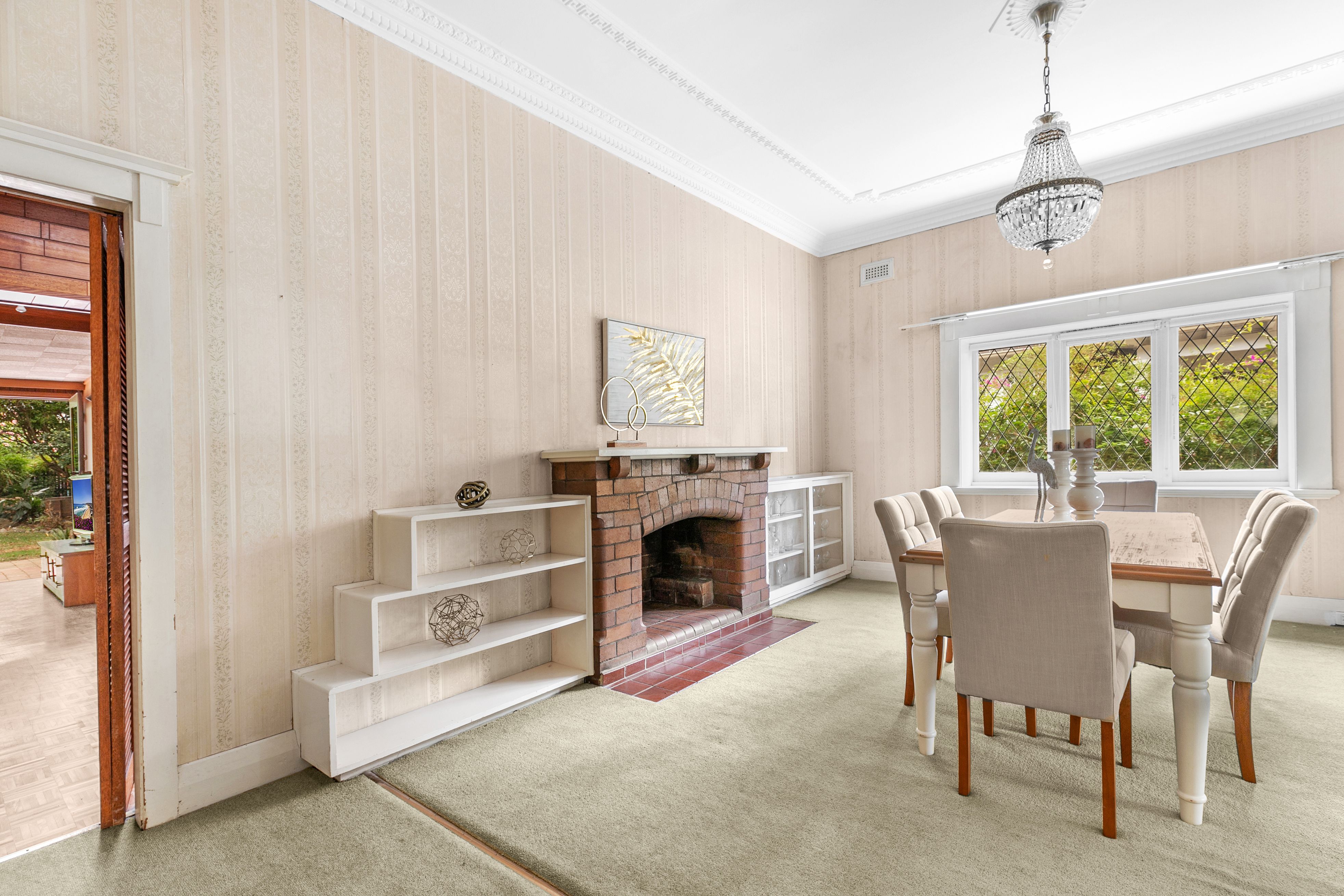 Real Estate For Sale 211 Parkway Avenue Hamilton South , NSW