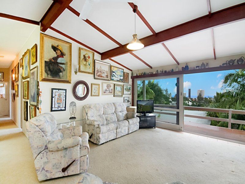 4 Tooloon Street COOLANGATTA QLD, Coolangatta - Thumbnail 4