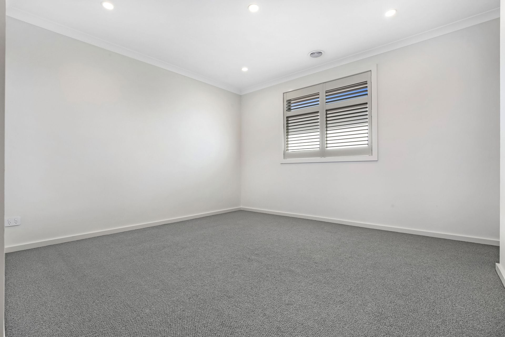 LUXURIOUS RENTING REDEFINED