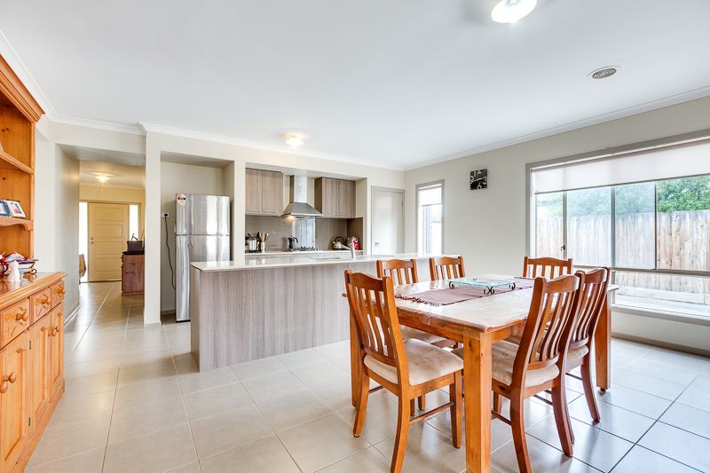8 Ethan Street, Bacchus Marsh - Thumbnail 3