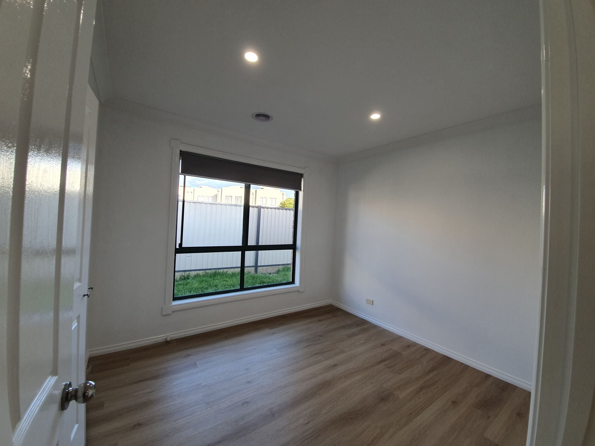LOW MAINTENANCE, LOVELY & SPACIOUS