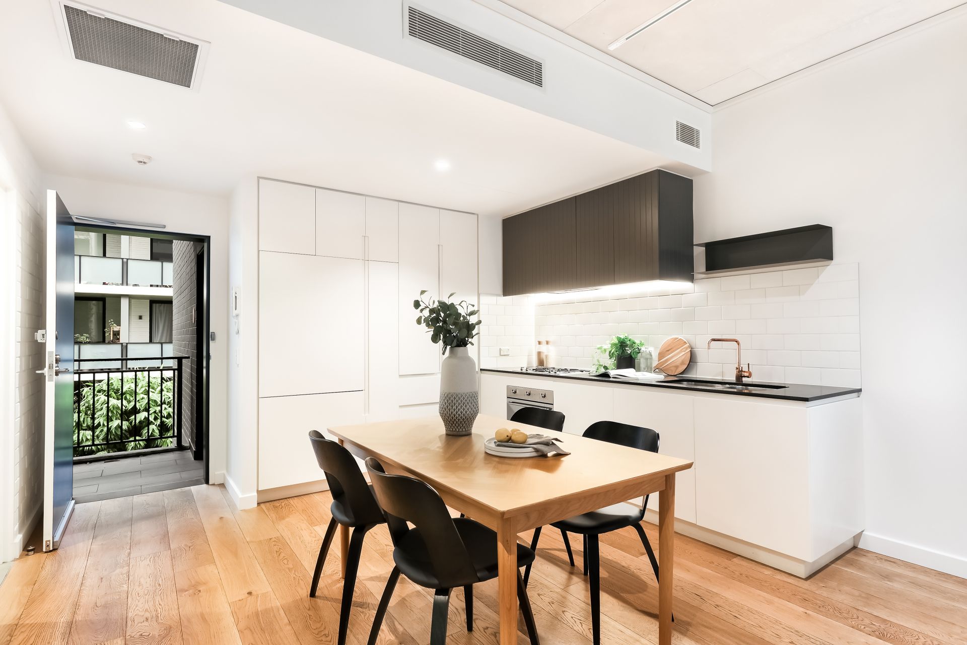 11C/356 George Street, Waterloo, Waterloo - Thumbnail 5