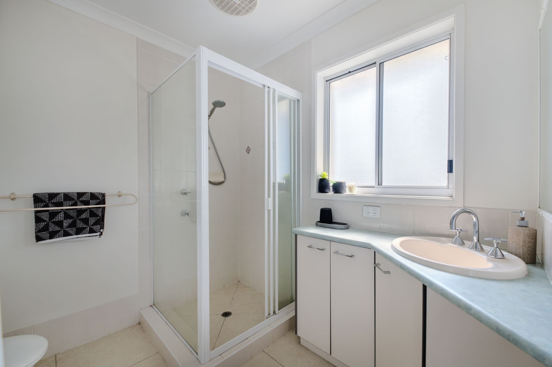 3/9 Nelson Street Golden Beach QLD, Golden Beach - Thumbnail 8