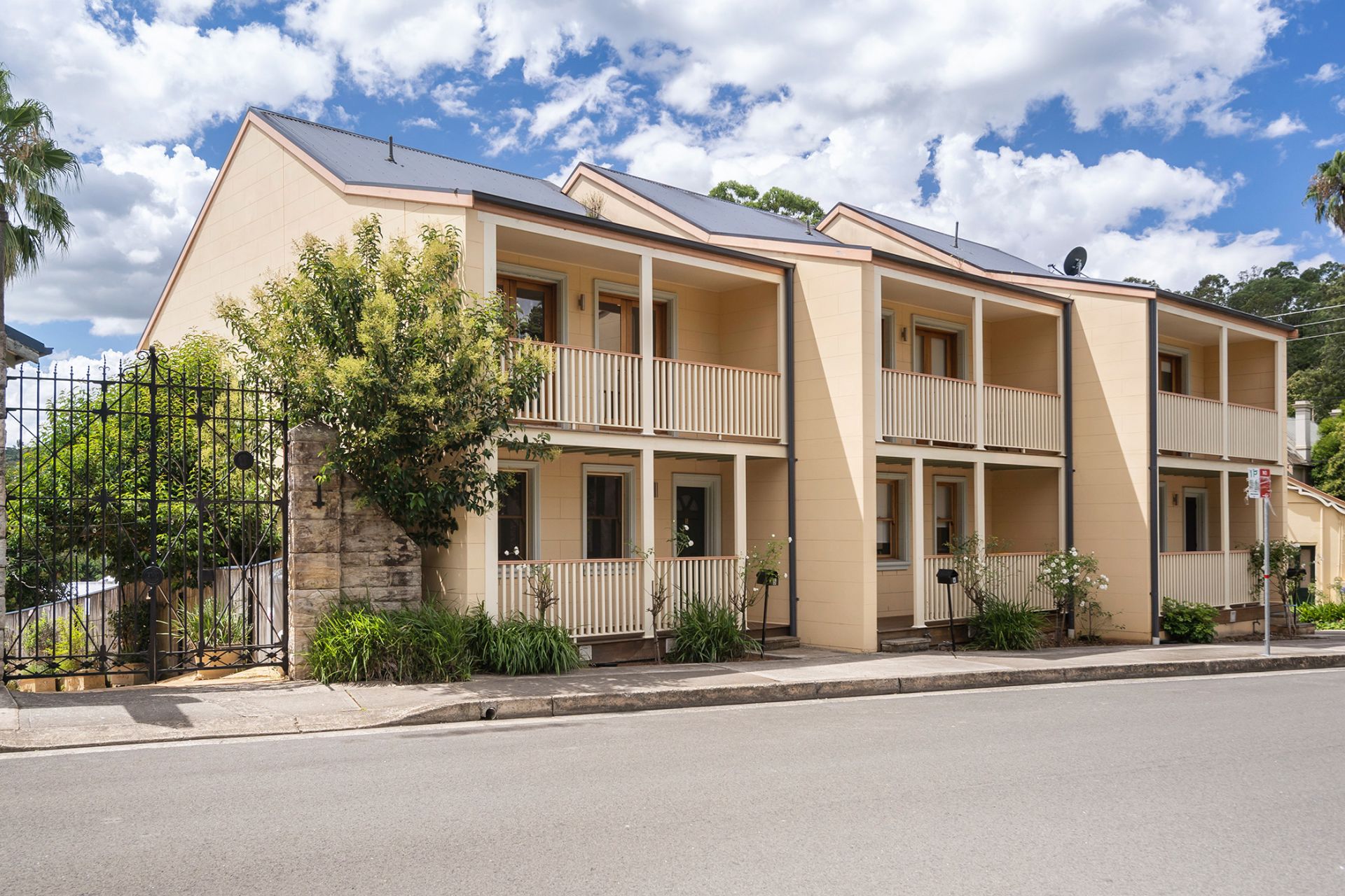 Real Estate For Sale 4 Station Street Picton , NSW