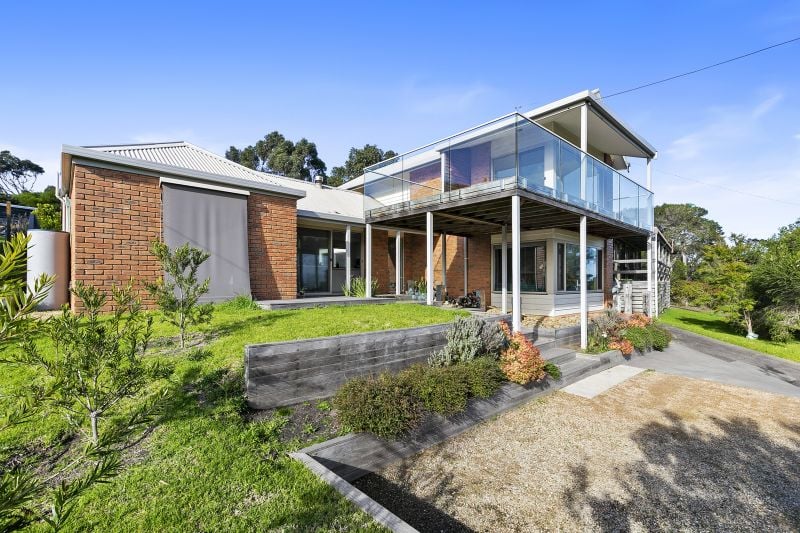 6 Brent Avenue Aireys Inlet VIC, Aireys Inlet - Thumbnail 2