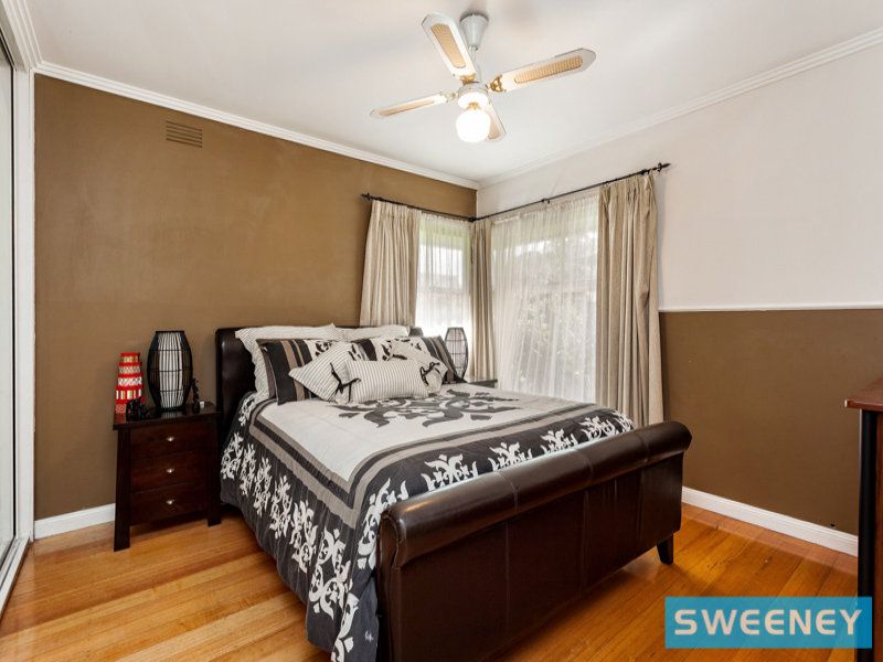 33 Dove Avenue, Altona - Thumbnail 7