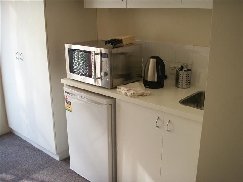 83/546 Flinders Street Melbourne