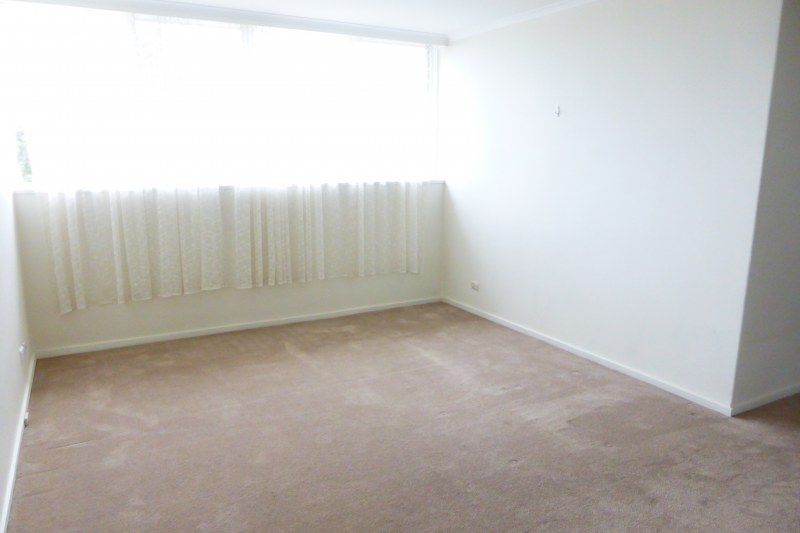 A Quiet Pocket of Thornbury and only minutes walk from Miller Street Shopping!