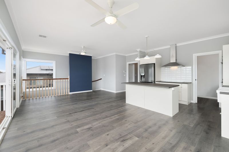 Real Estate For Sale 9 Verreaux Crescent Throsby , ACT