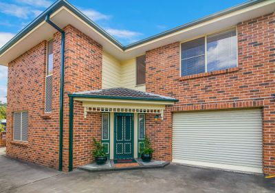 SOLD! By Neil & Helena Mani 0409 220 363