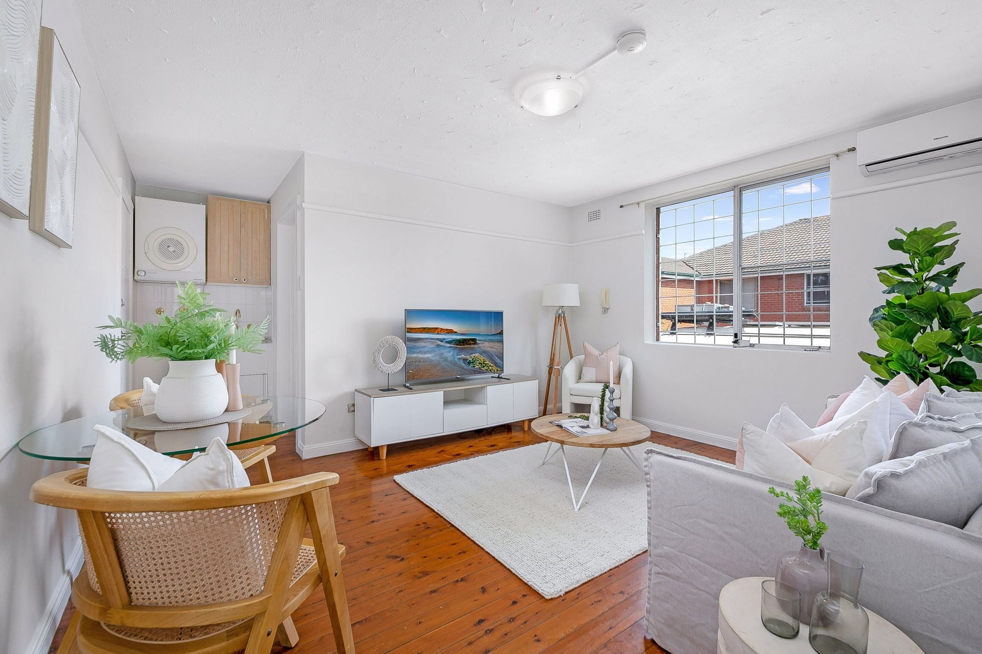 3/2 Silver Street, St Peters, St Peters - Thumbnail 2