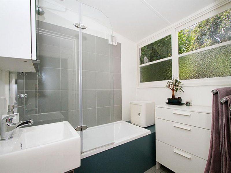 Enduring appeal in an enticing location!