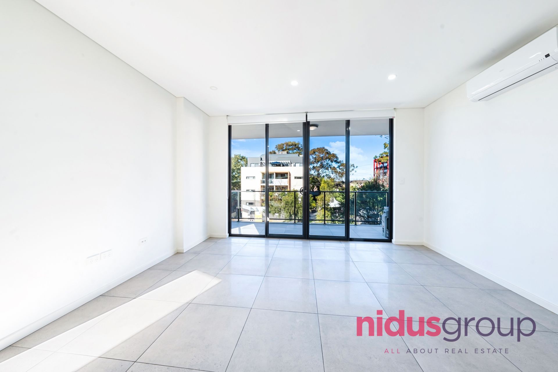 207/11 Clifton Street Blacktown NSW, Blacktown - Thumbnail 3