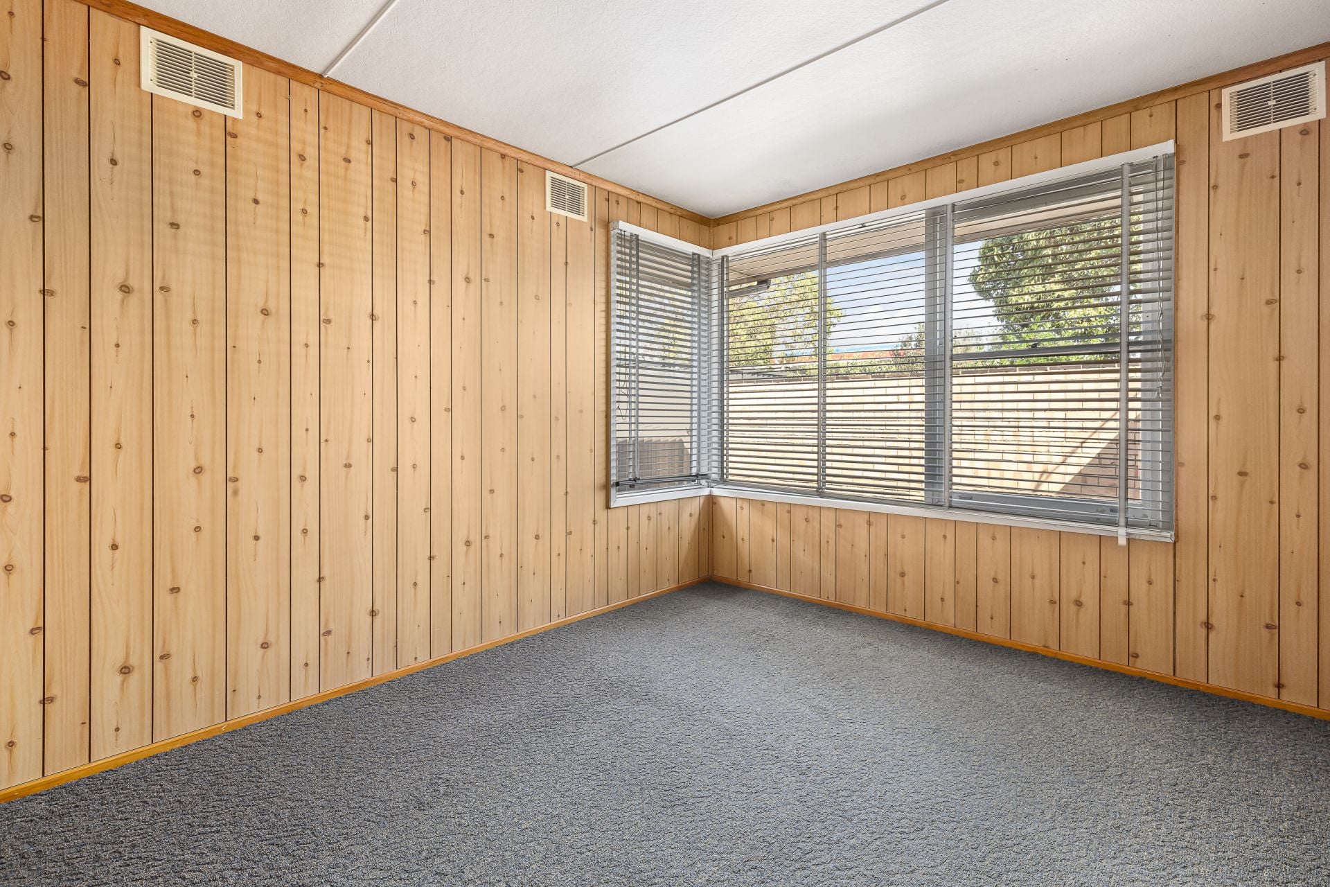 Great opportunity on Edwards Street