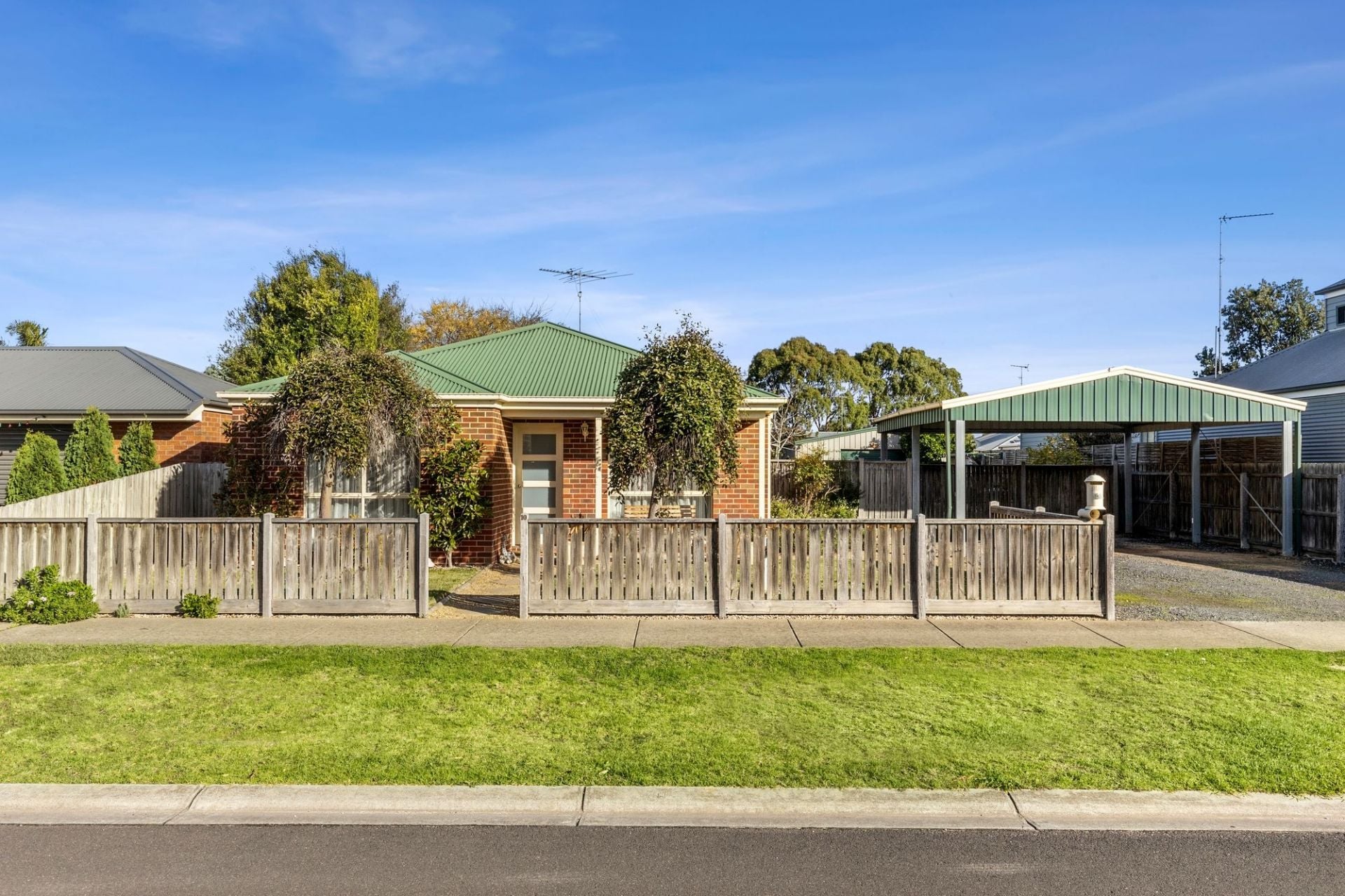 10 Mulgoa Court Barwon Heads VIC, Barwon Heads - Thumbnail 2