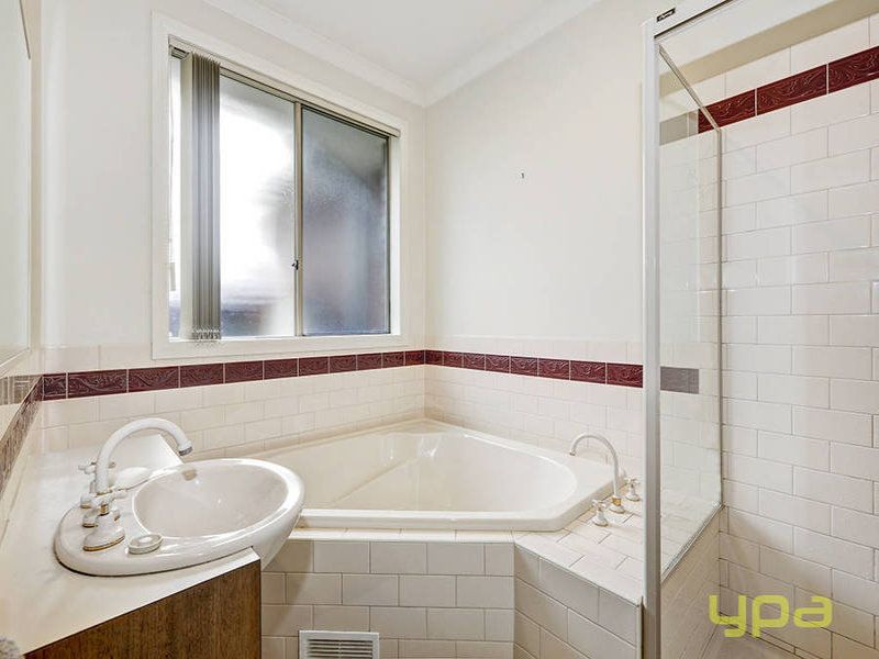 2/18 Rose Street, Altona - Thumbnail 5