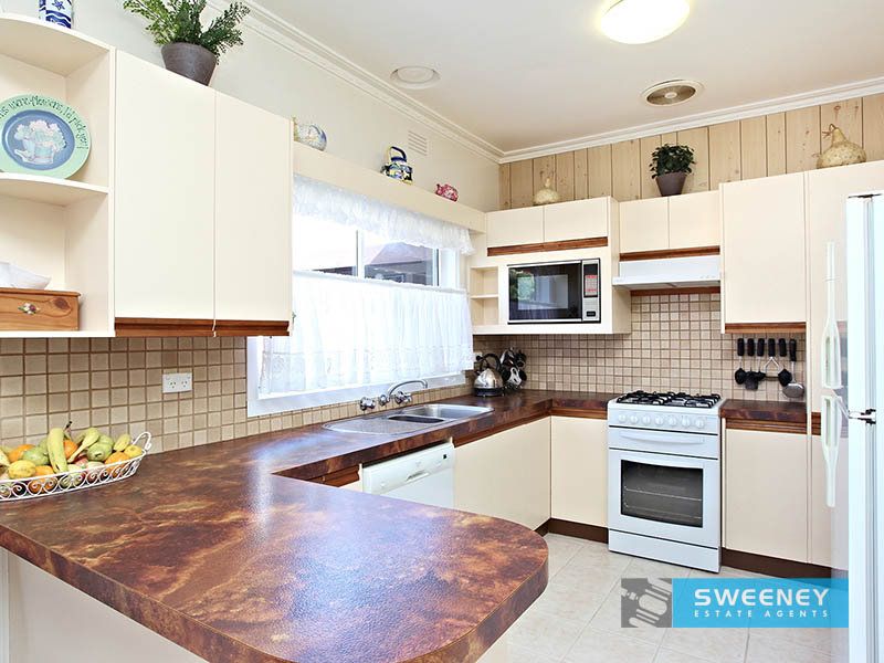 13 Seagull Avenue, Altona - Thumbnail 3