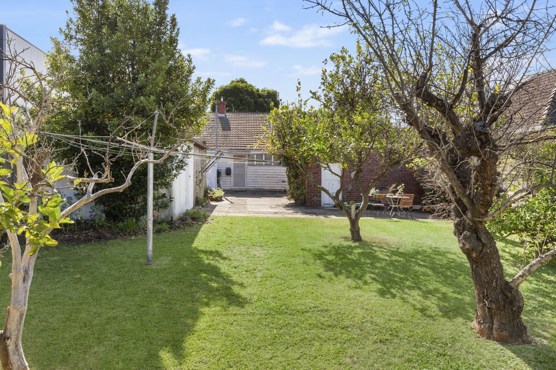 Craft your Vision; Exceptional Thornbury Property with Approved Plans