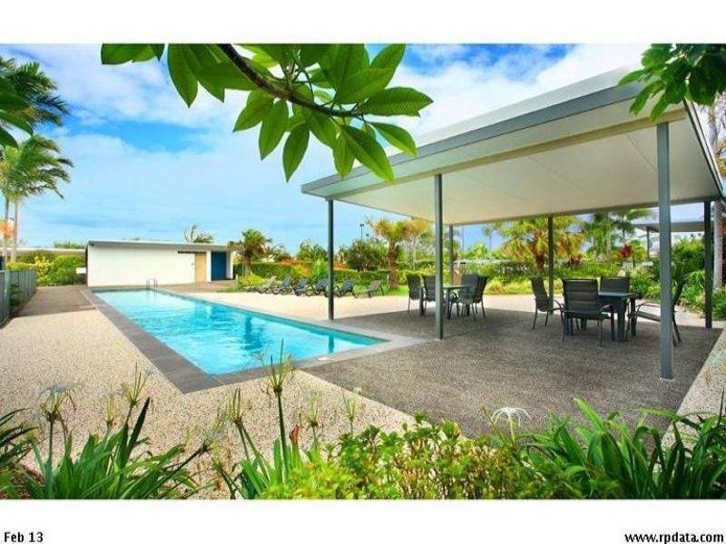 18/4 Grand Parade KAWANA ISLAND QLD