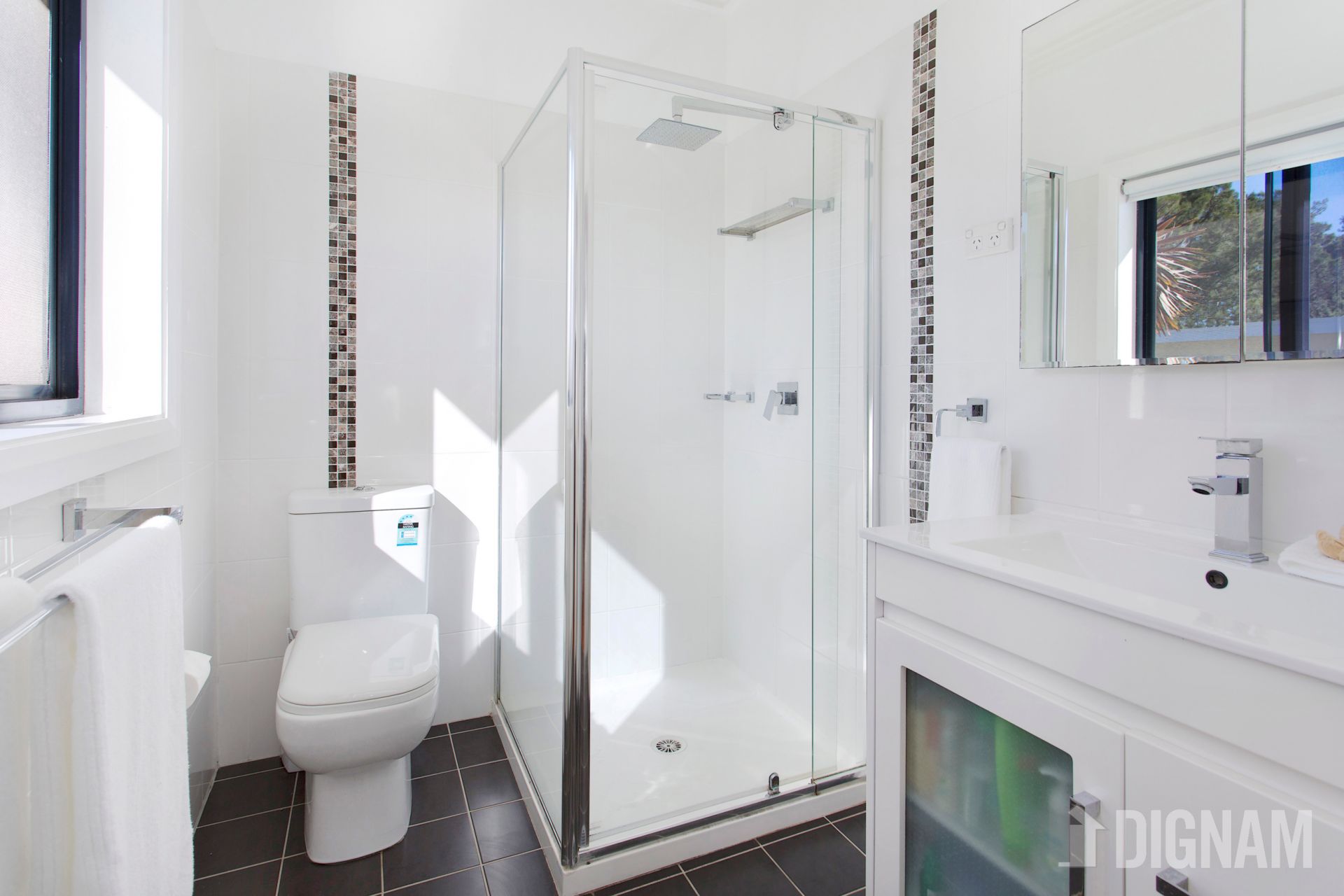 35 Railway Parade, Woonona NSW