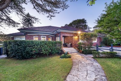 16 Koola Avenue, East Killara