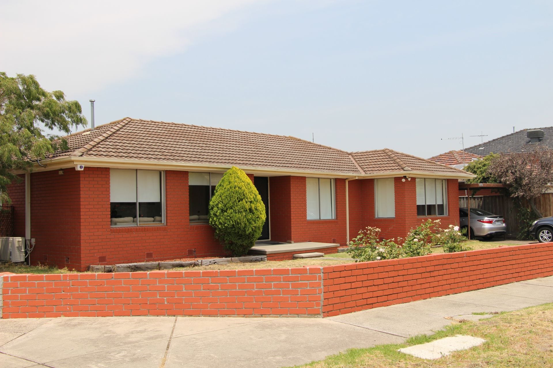 DESIRABLE HOME & DESIRABLE LOCATION