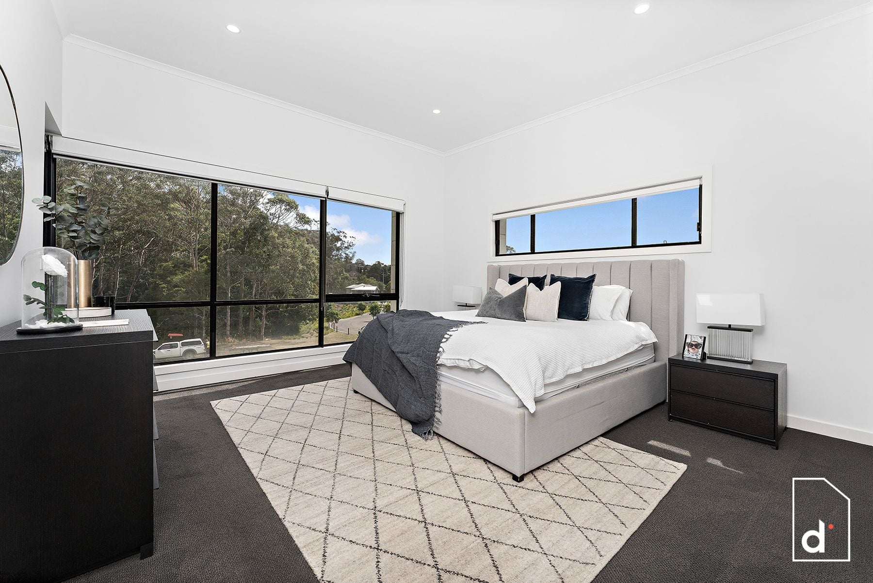 Sold property 1600000 for 45 Redgum Forest Way Figtree , NSW 2525