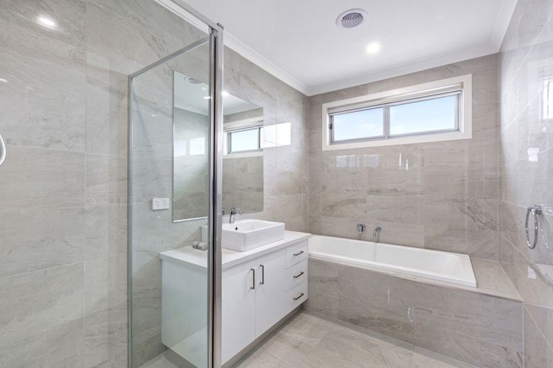 24 Glade Avenue, Altona North - Thumbnail 6