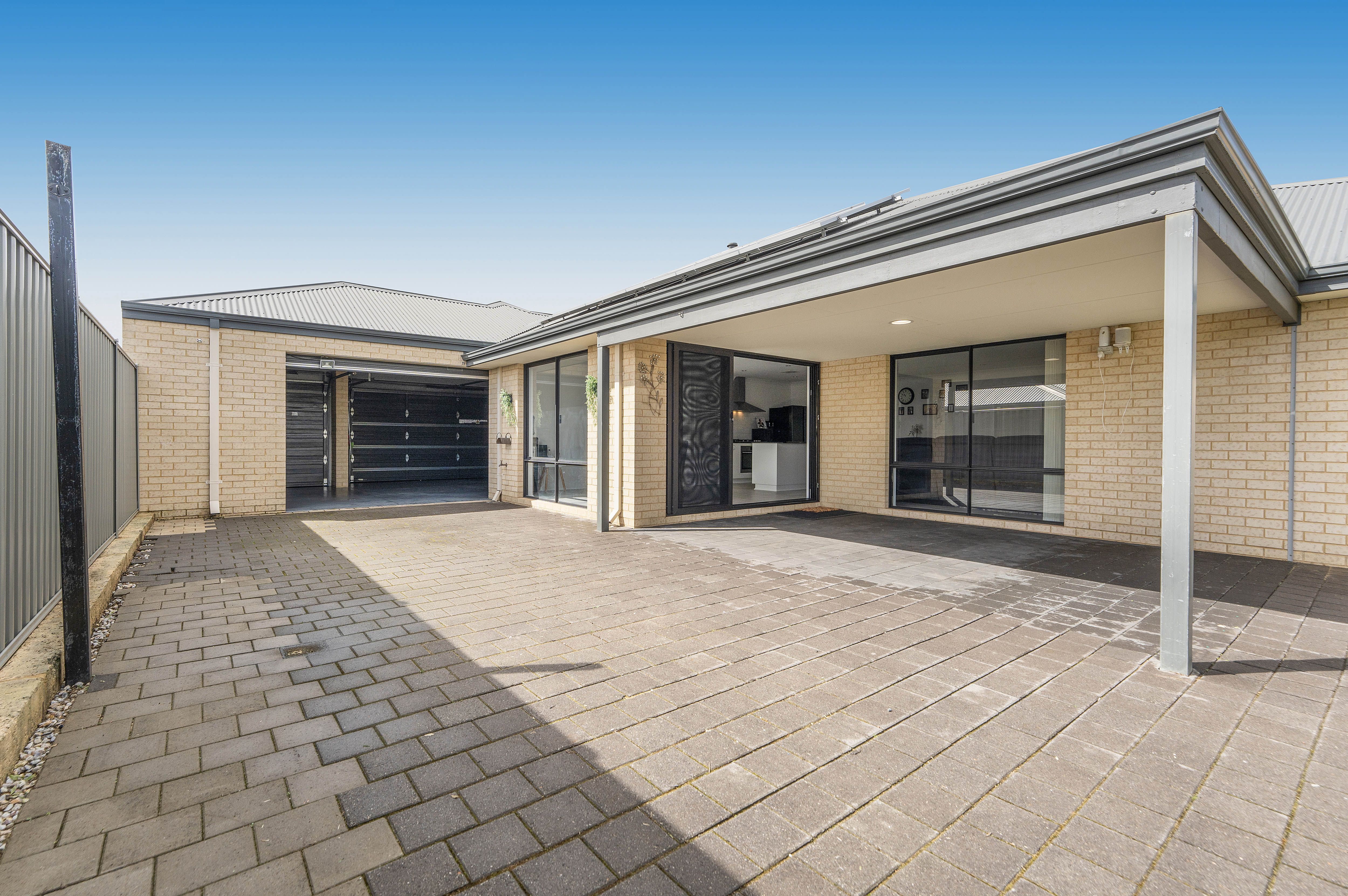 10 Crillin Way, Byford