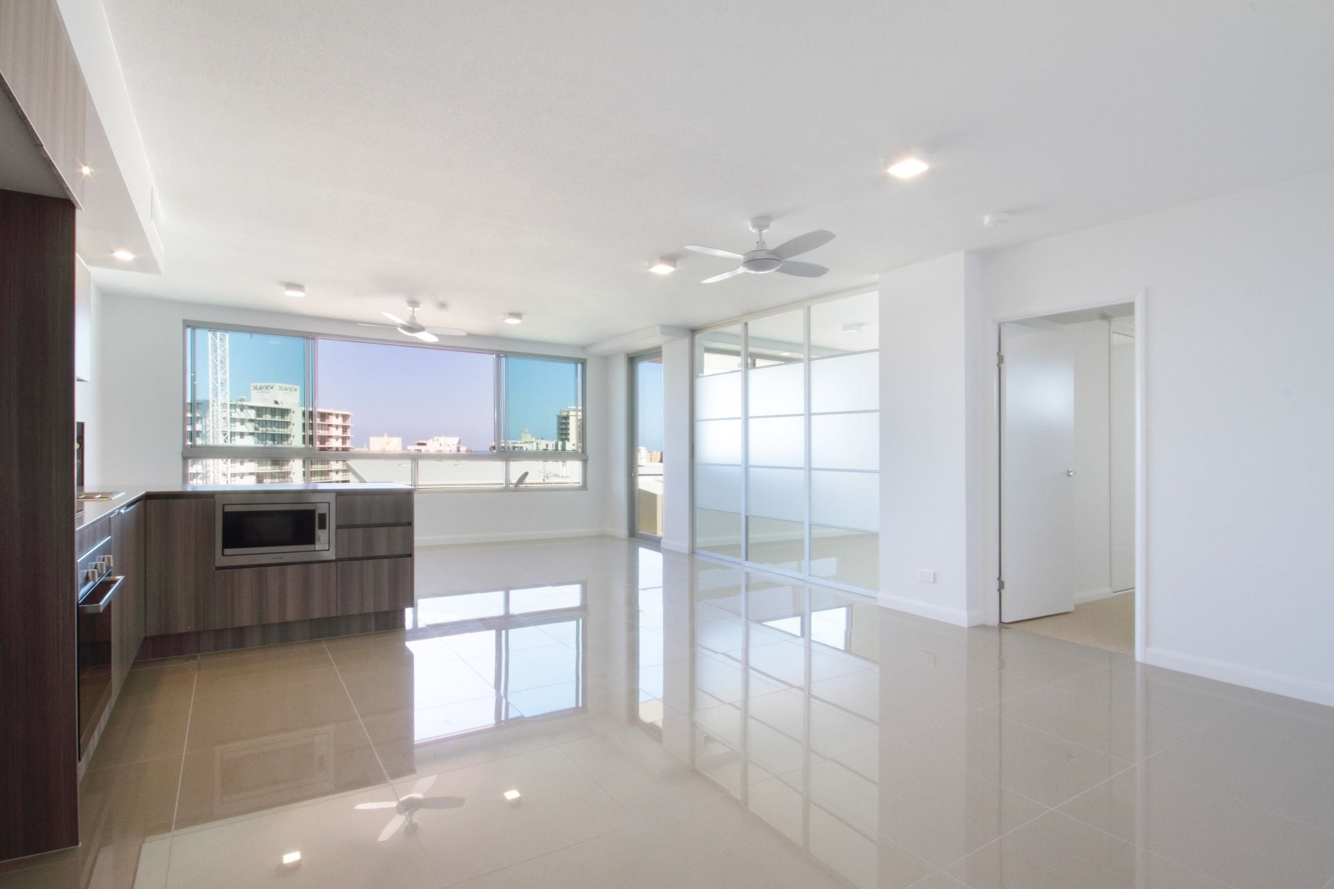704/21 Douglas Street Mooloolaba QLD, Mooloolaba - Thumbnail 4