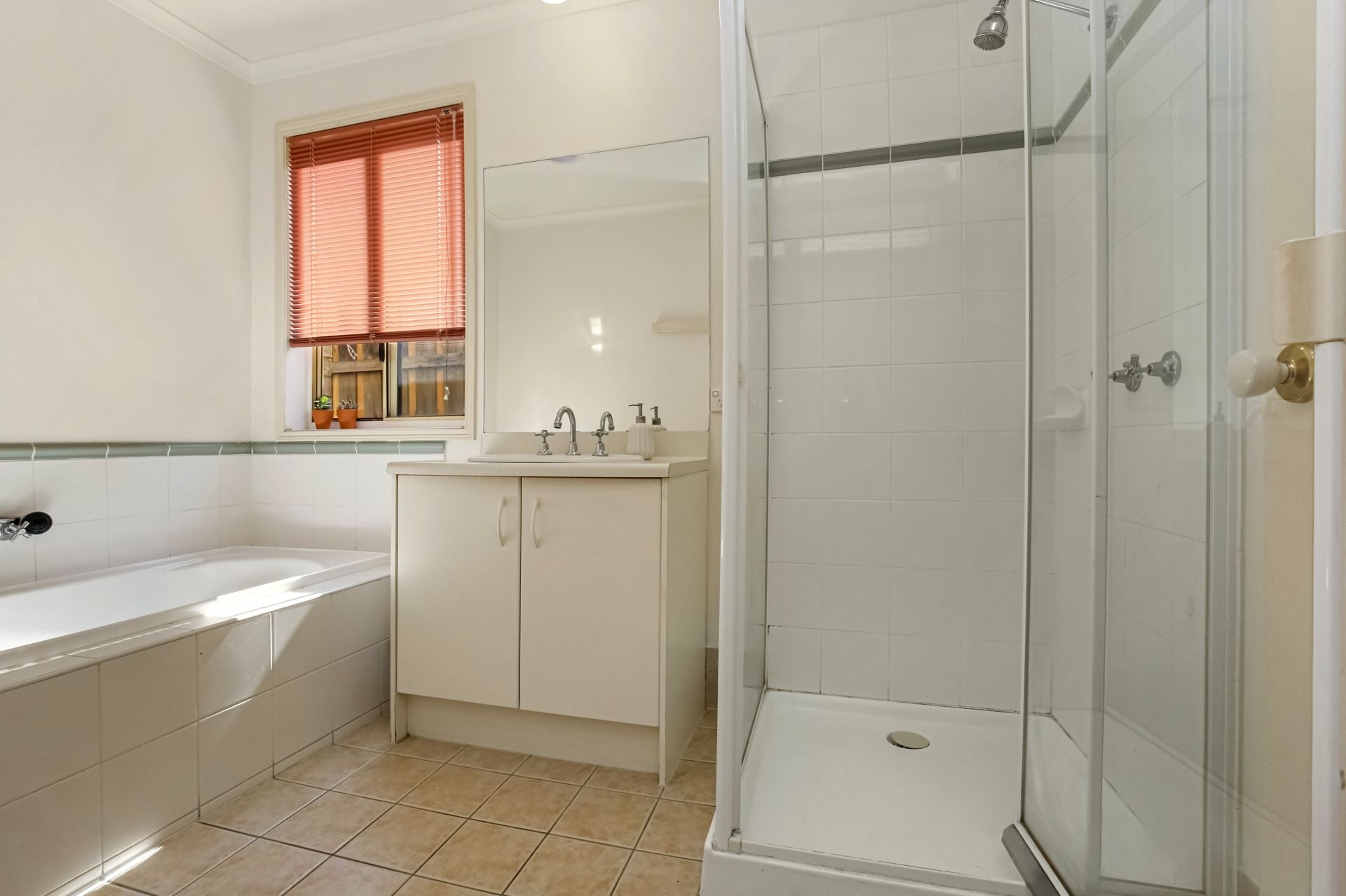 Immaculate 3 bedroom home in a great pocket of Epping!
