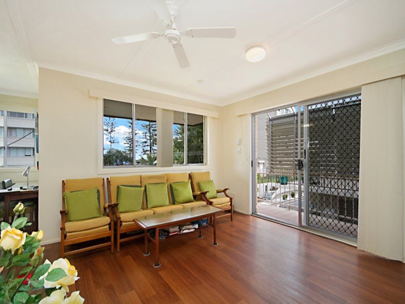 4/26A Eden Avenue, RAINBOW BAY, Retirees @ Rainbow Hang Up Their Board Shorts After 28 Years! - Thumbnail 7