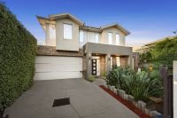 9 Seaview Avenue, Mornington VIC, Mornington - Image 1