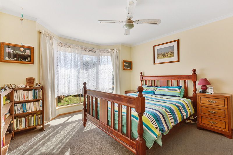 17 Atkinson Street, Ballan - Thumbnail 3