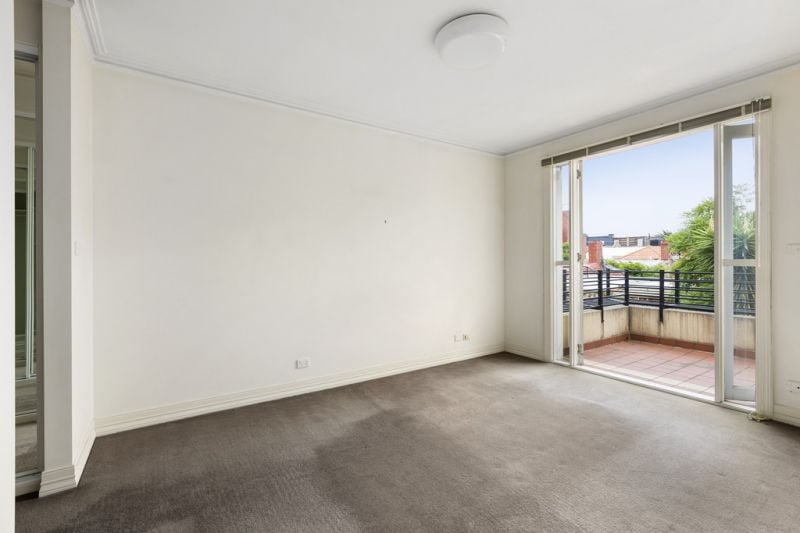 18/912 Glenferrie Road, Kew - Thumbnail 4