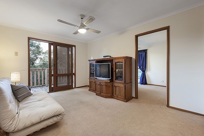 2 Nandaly Court, Greensborough - Thumbnail 4