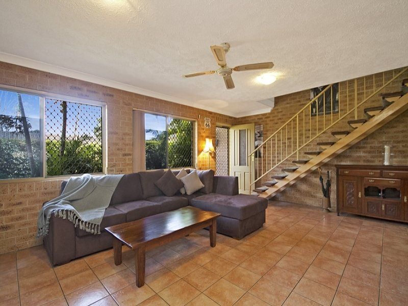 1/183 Kennedy Drive TWEED HEADS WEST NSW, Tweed Heads West - Thumbnail 2