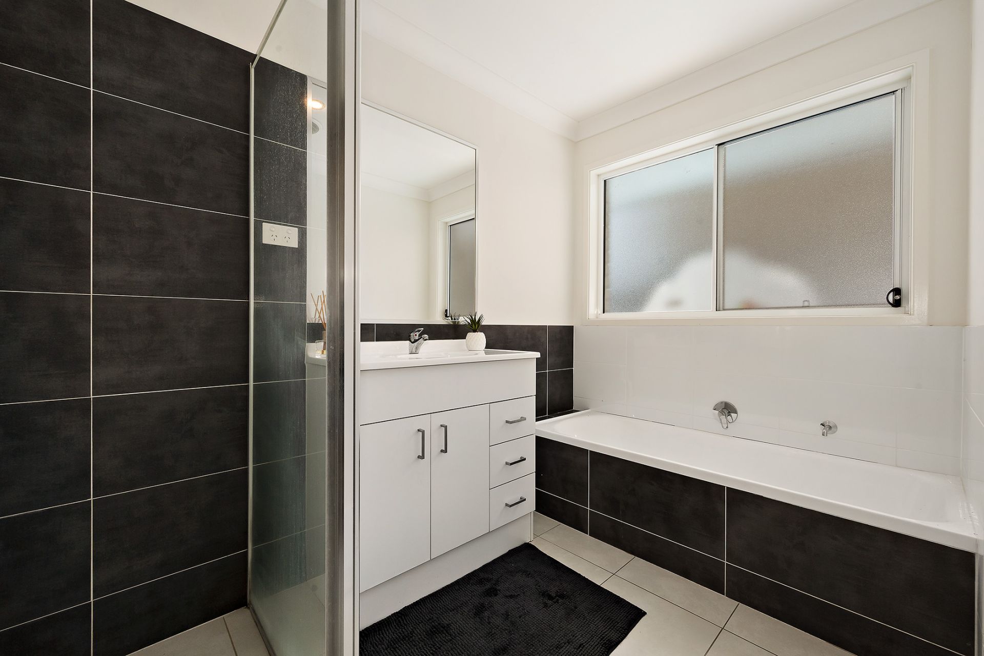 Real Estate For Sale 1 Bell Street Minmi , NSW