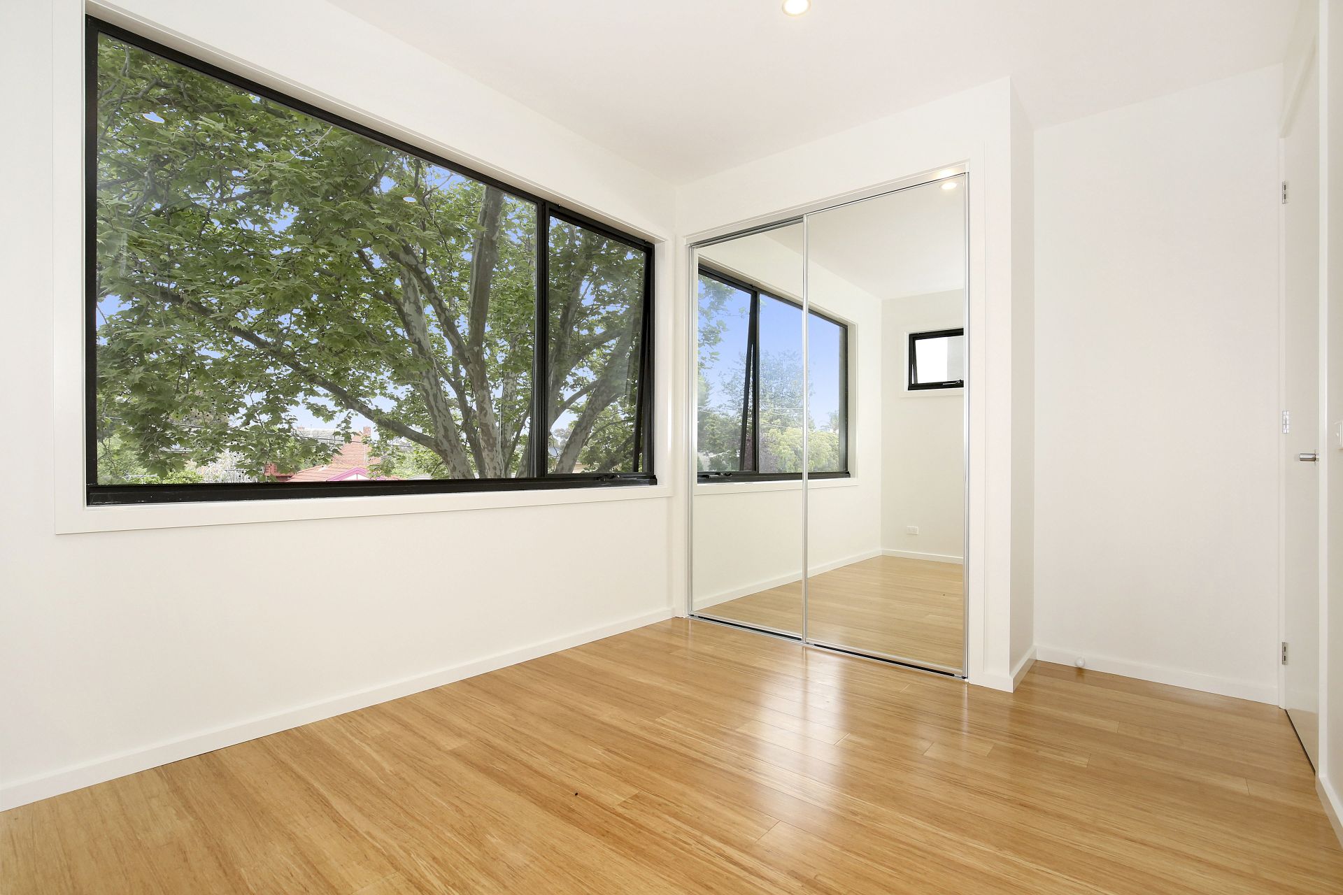 SPACIOUS AND LIGHT FILLED