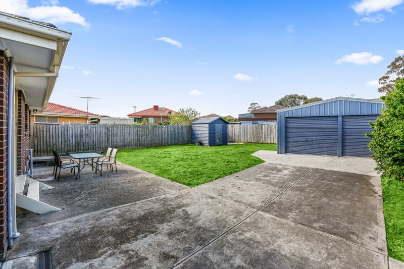 12 Charlton Place, Thomastown